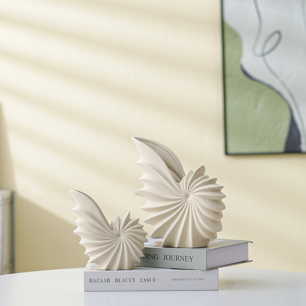 Aurelia Sculptural Shell Vase